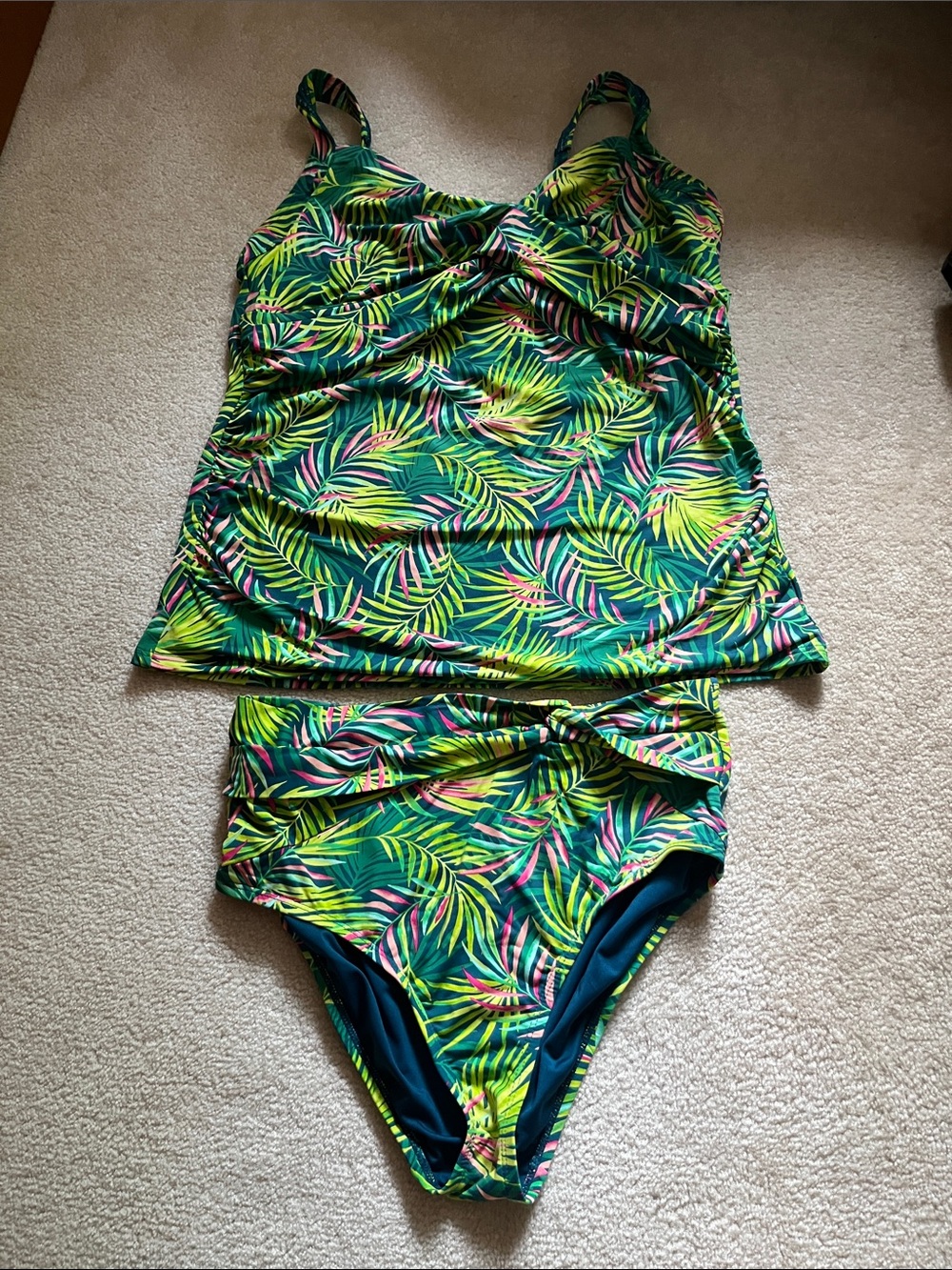 Lands' End Green Tropical Print Tankini Set sizes top 14P, bottom 12